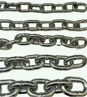 Varjena jeklena veriga s kratkimi členi DIN766